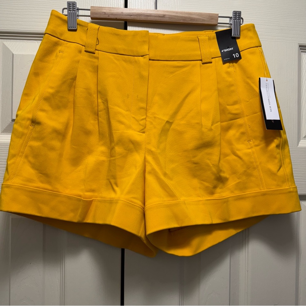 New York & Company Bright Yellow Pleated Tailored Women's Shorts